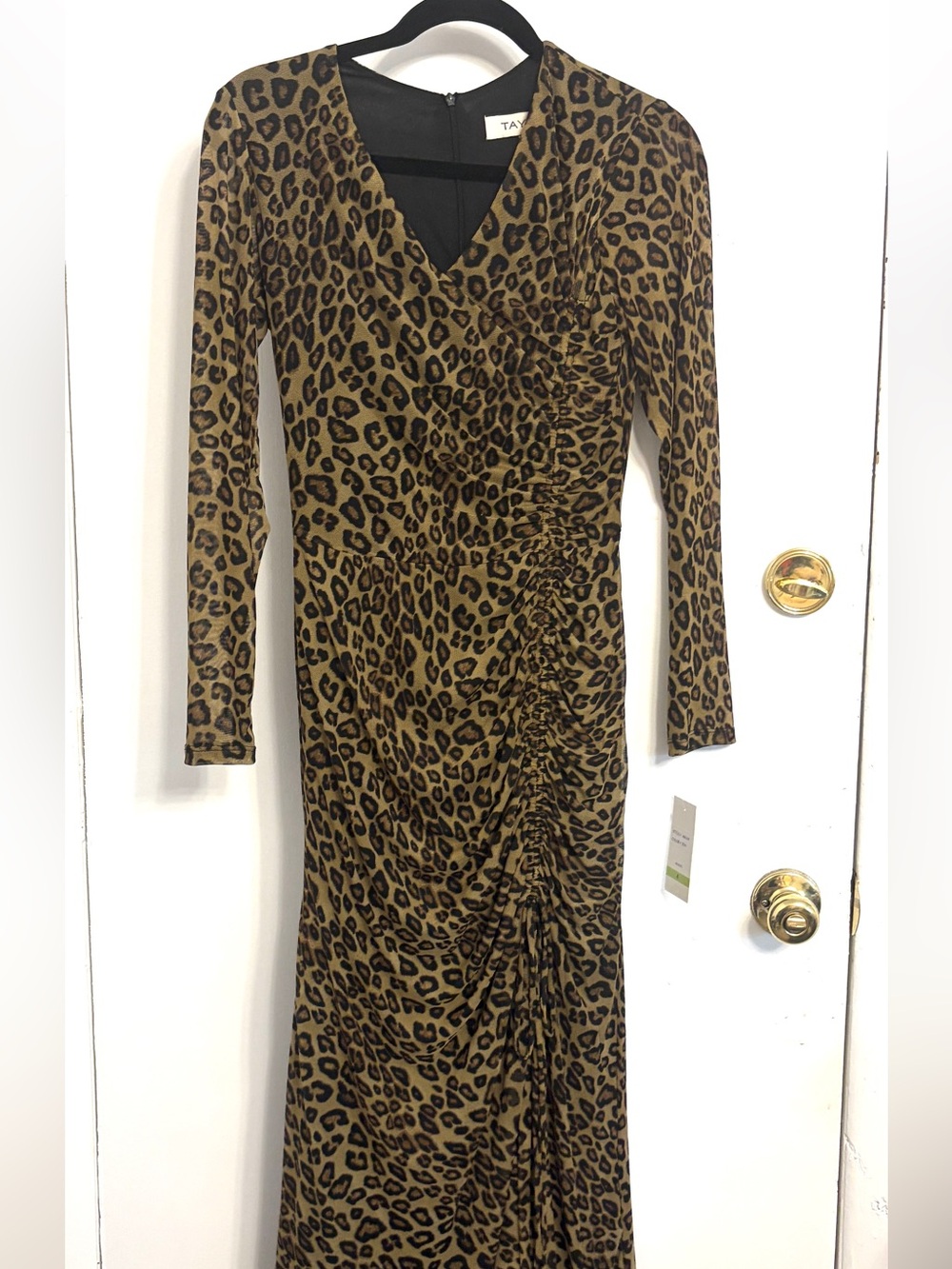NWT Taylor Beige Leopard Print Dress